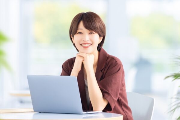女性が転職する前にチェックすべき5つのポイント★年代別に解説！ イメージ