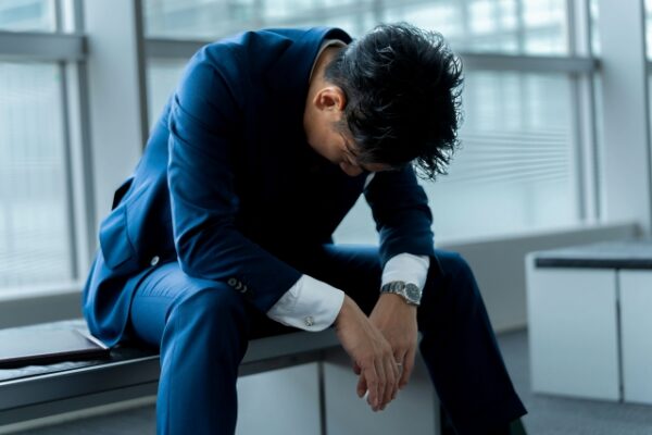 今すぐ辞めてOK？仕事内容に違和感を覚えたときの正しい対処法 イメージ
